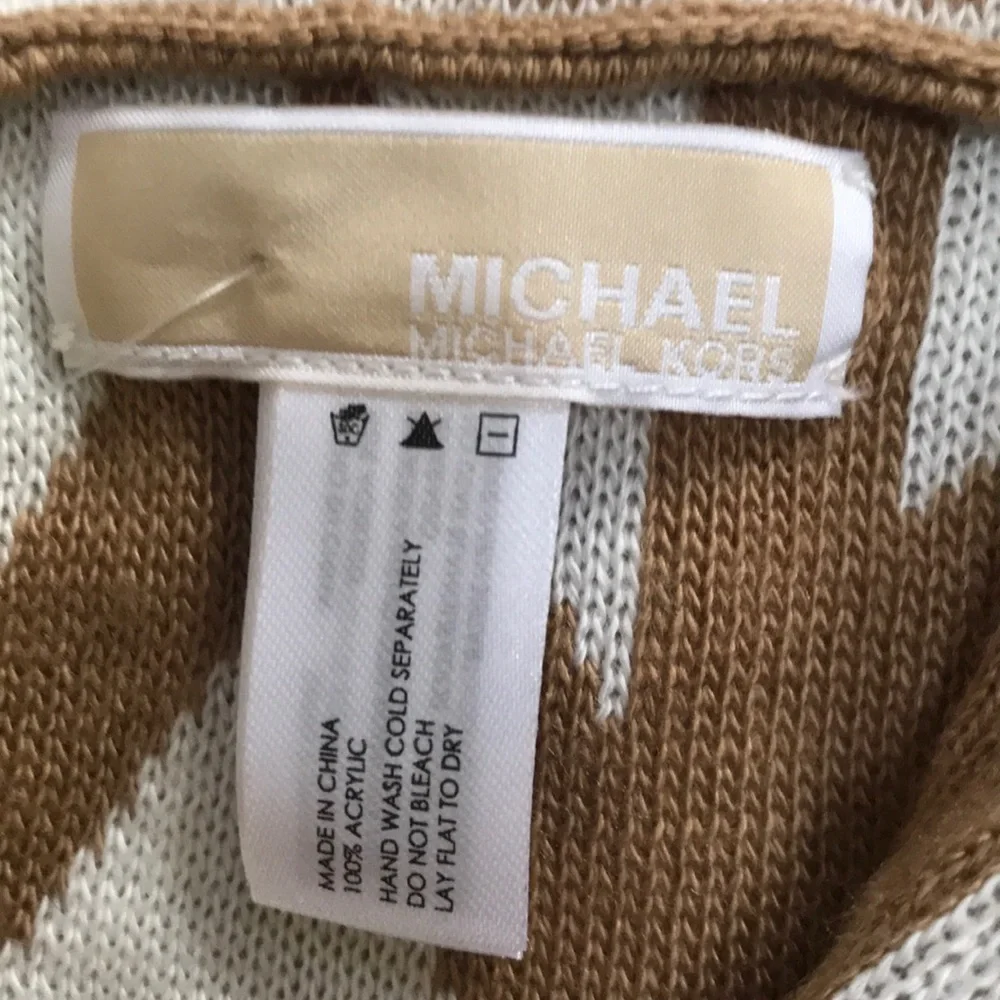 NWT! MICHAEL Michael Kors O/S infinity scarf